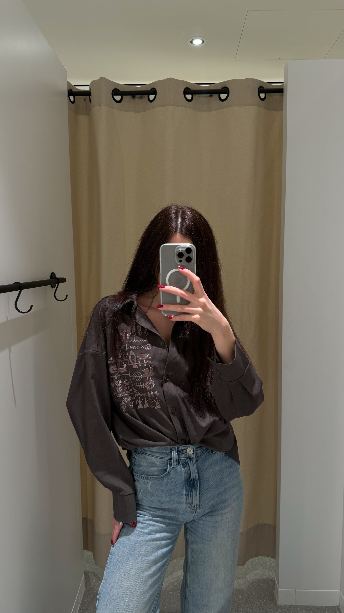 Shirt with Embroidery Oberih chocolate