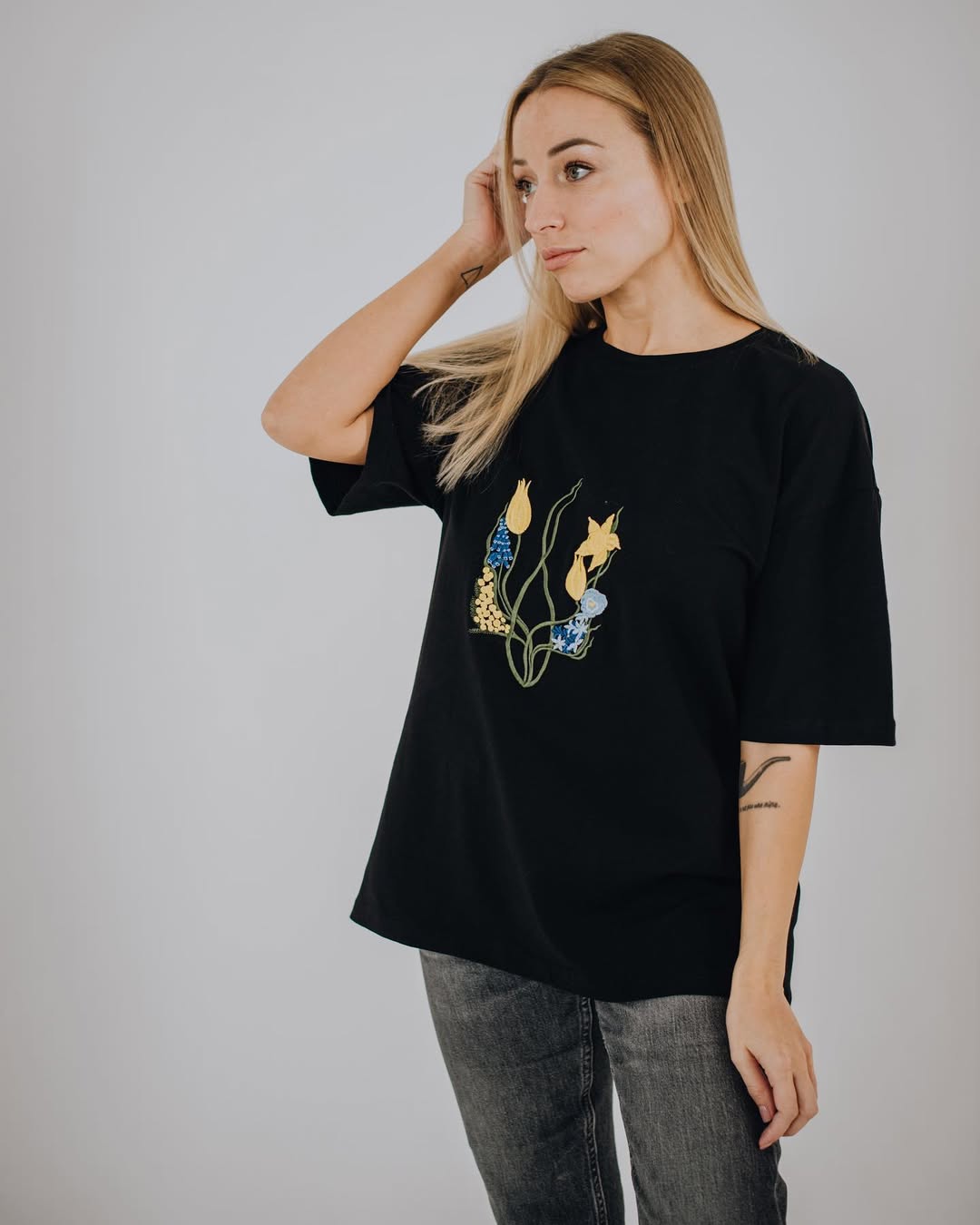 T-shirt Blooming Trident Unisex