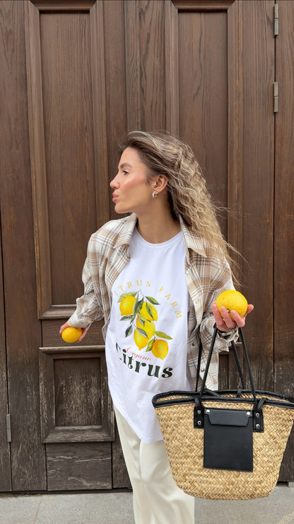White T-shirt Lemons