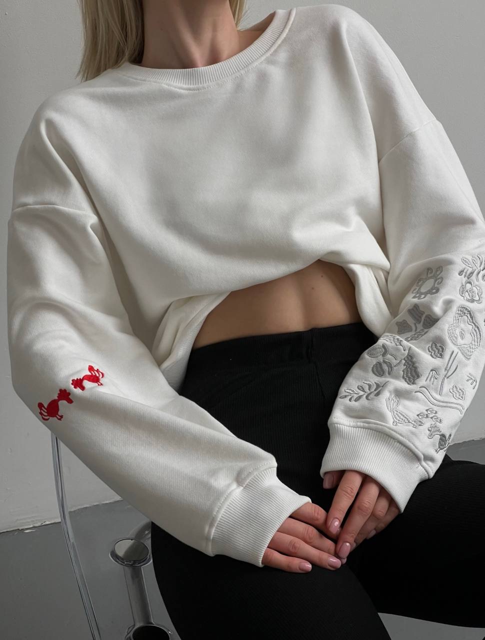 Embroidered Sweatshirt Pivnyky Ivory