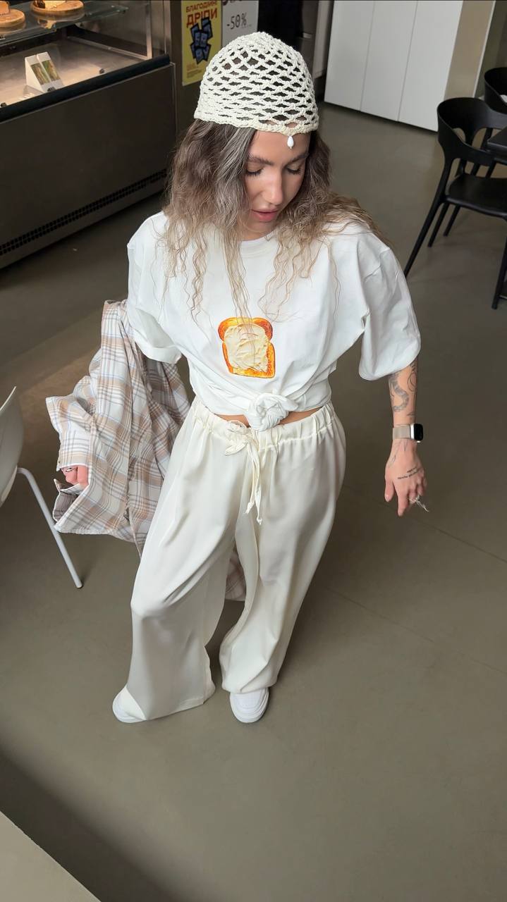 White T-shirt Butter