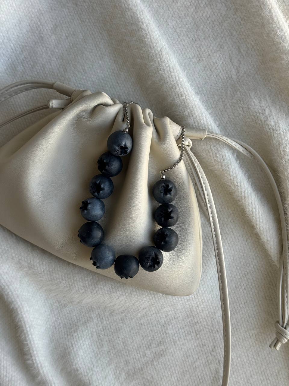 Necklace LOHYNY on a Chain