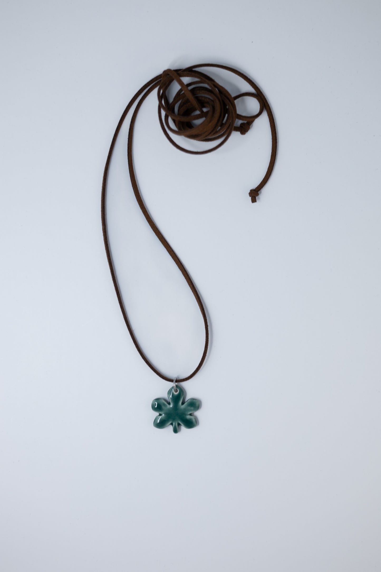 Pendant Kashtan Leaf