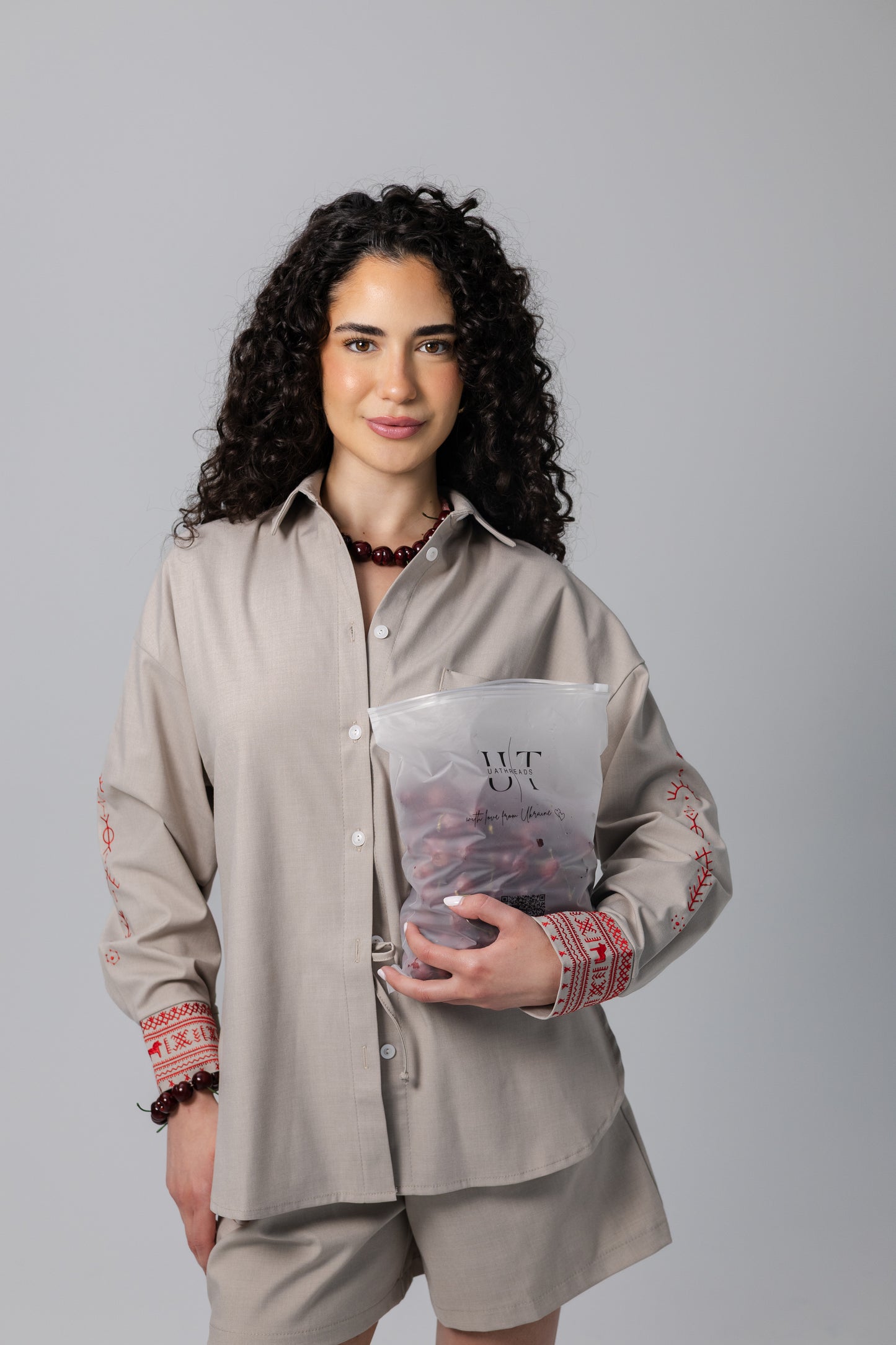 Shirt with Sleeve Embroidery Korinnia Taupe