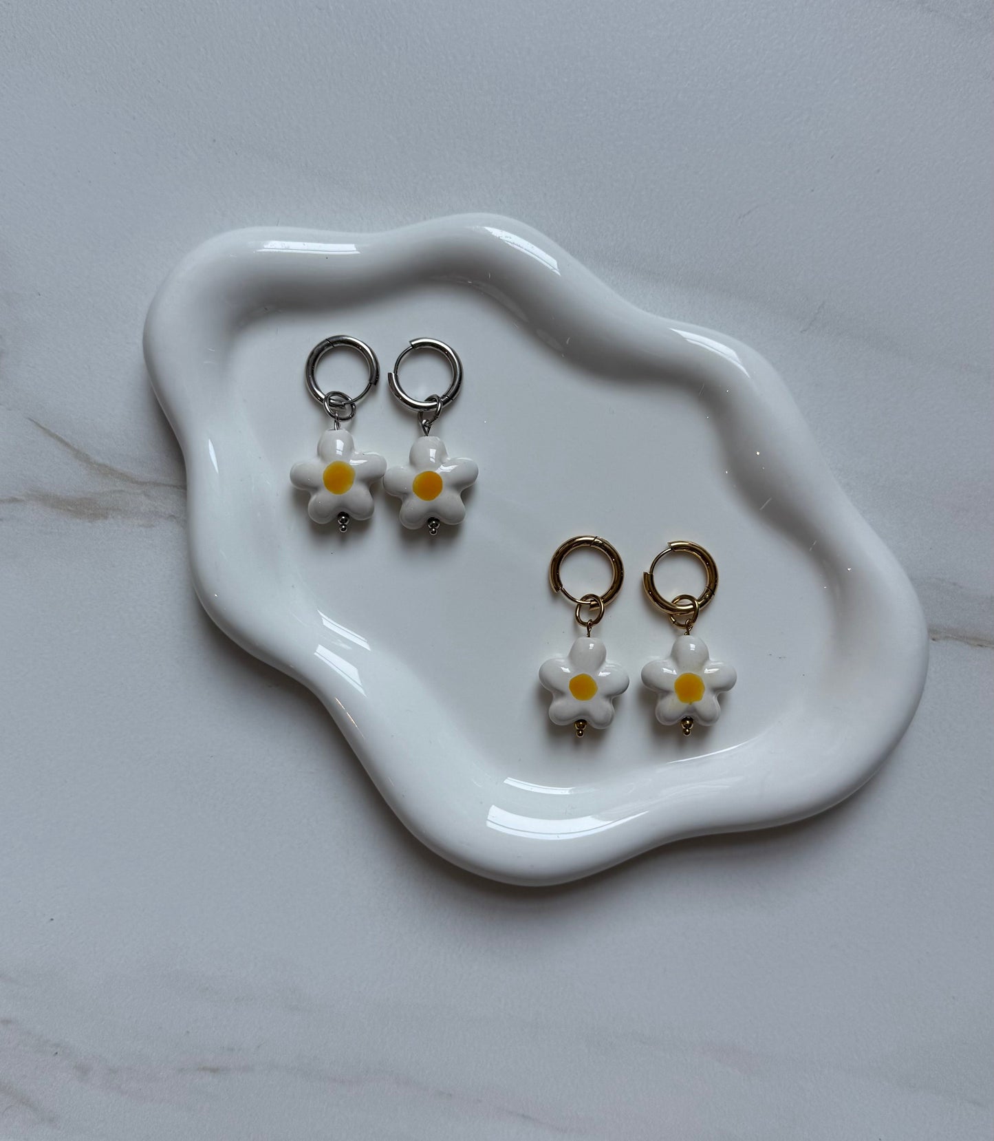Earrings Romashka