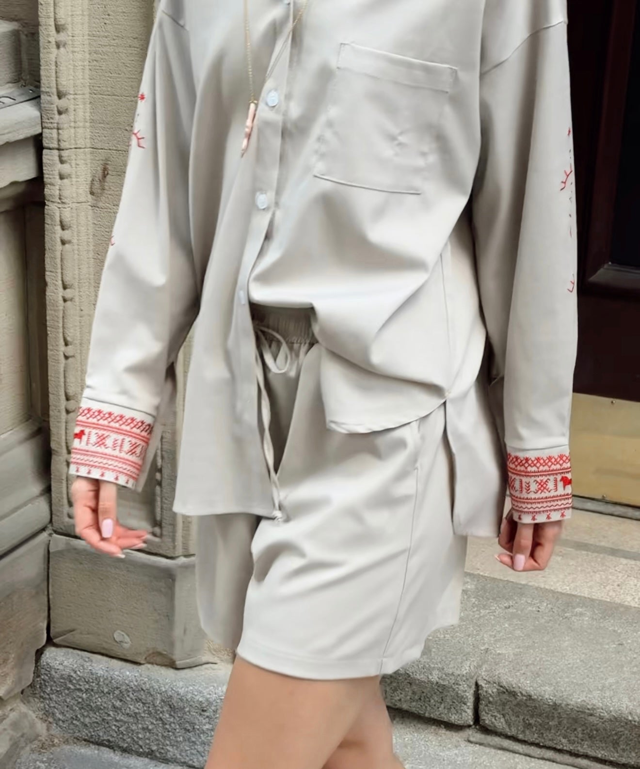 Shirt with Sleeve Embroidery Korinnia Taupe