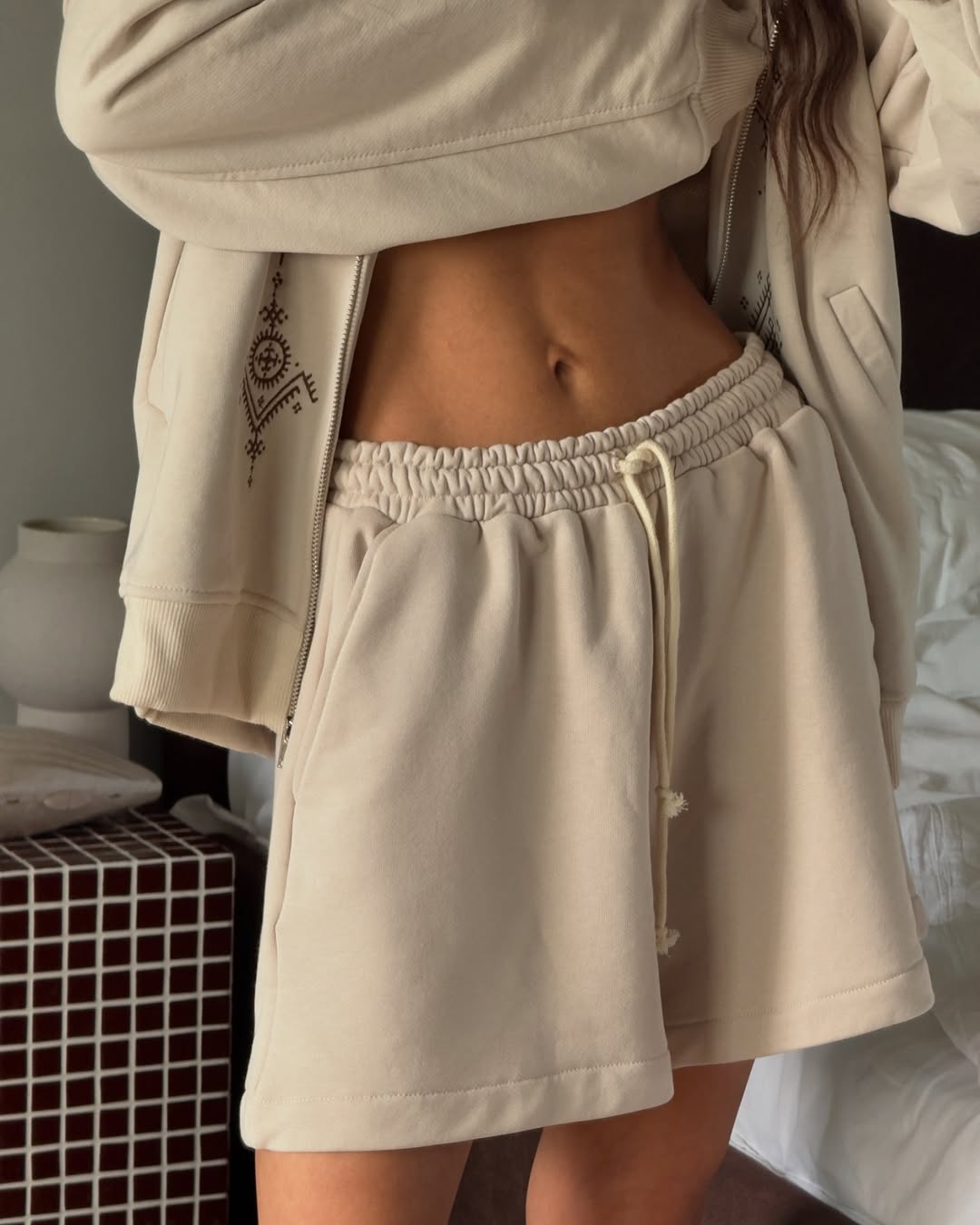 Zip Hoodie Set with Shorts Symbols Taupe