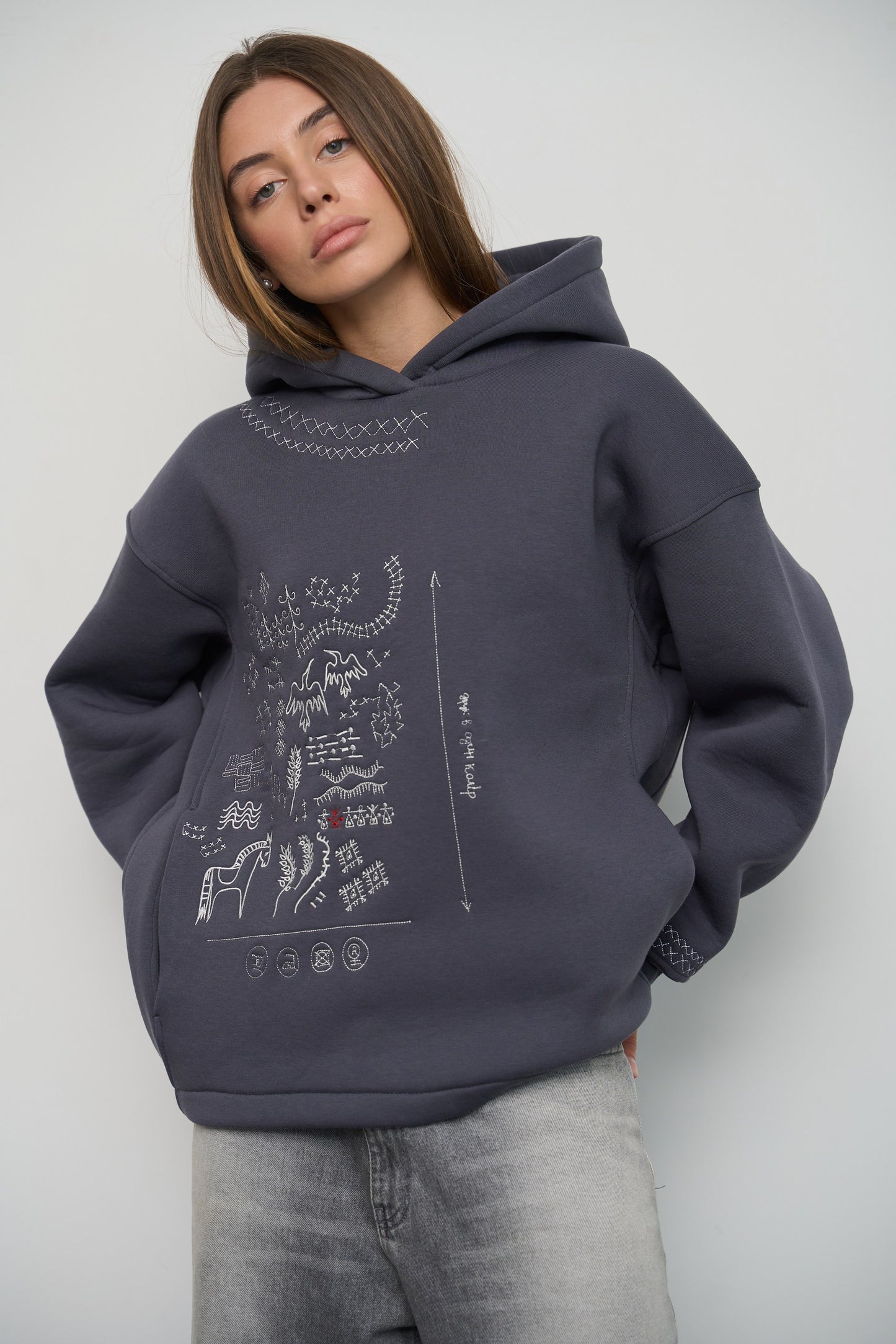 Hoodie with Embroidery Konyk Oversized Grafit