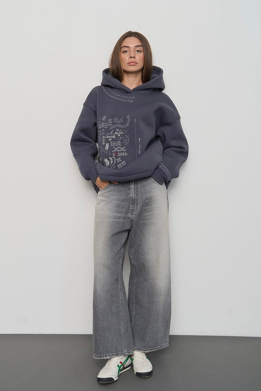 Hoodie with Embroidery Konyk Oversized Grafit