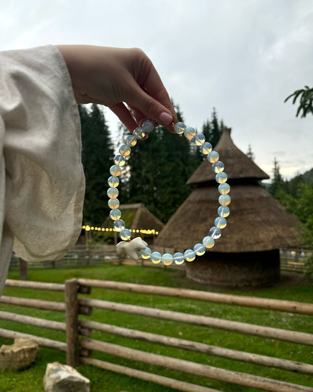 Moonstone Beads Necklace Konyk (Pre-order, shipping from Dec 1/2024)